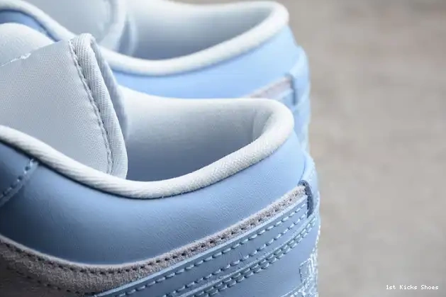 1st Kicks Jordan Low 1 (W) Blue DC0774-050 University 0610